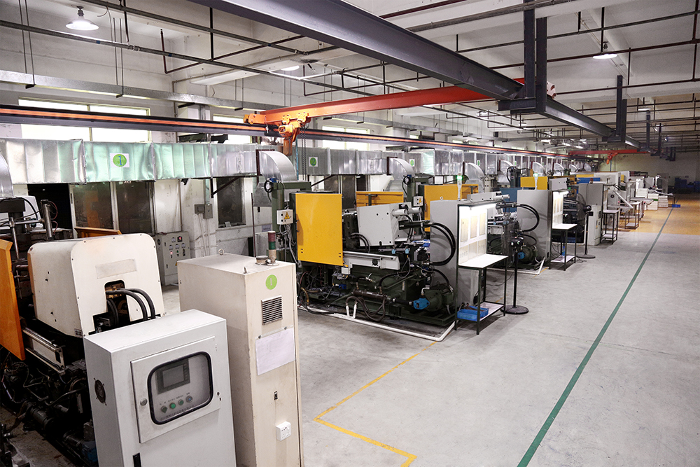 鋁合金壓鑄模具中內（nèi）澆口的位置應該如何確定-八戒神马影院科技