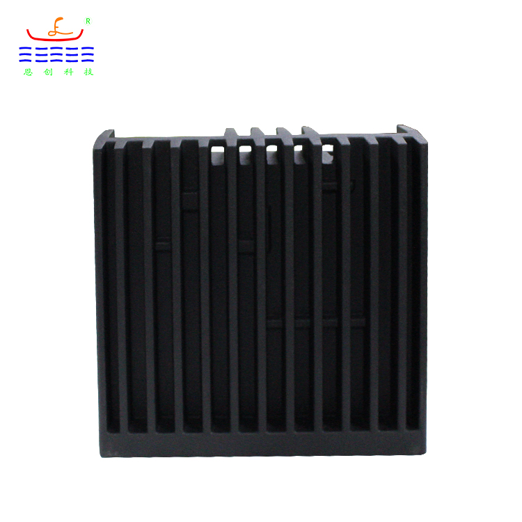 鋅（xīn）合金壓鑄廠（chǎng）控製壓鑄模具溫度的方式（shì）